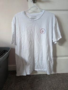 Volcom Men's White Logo Crew Neck T-Shirt